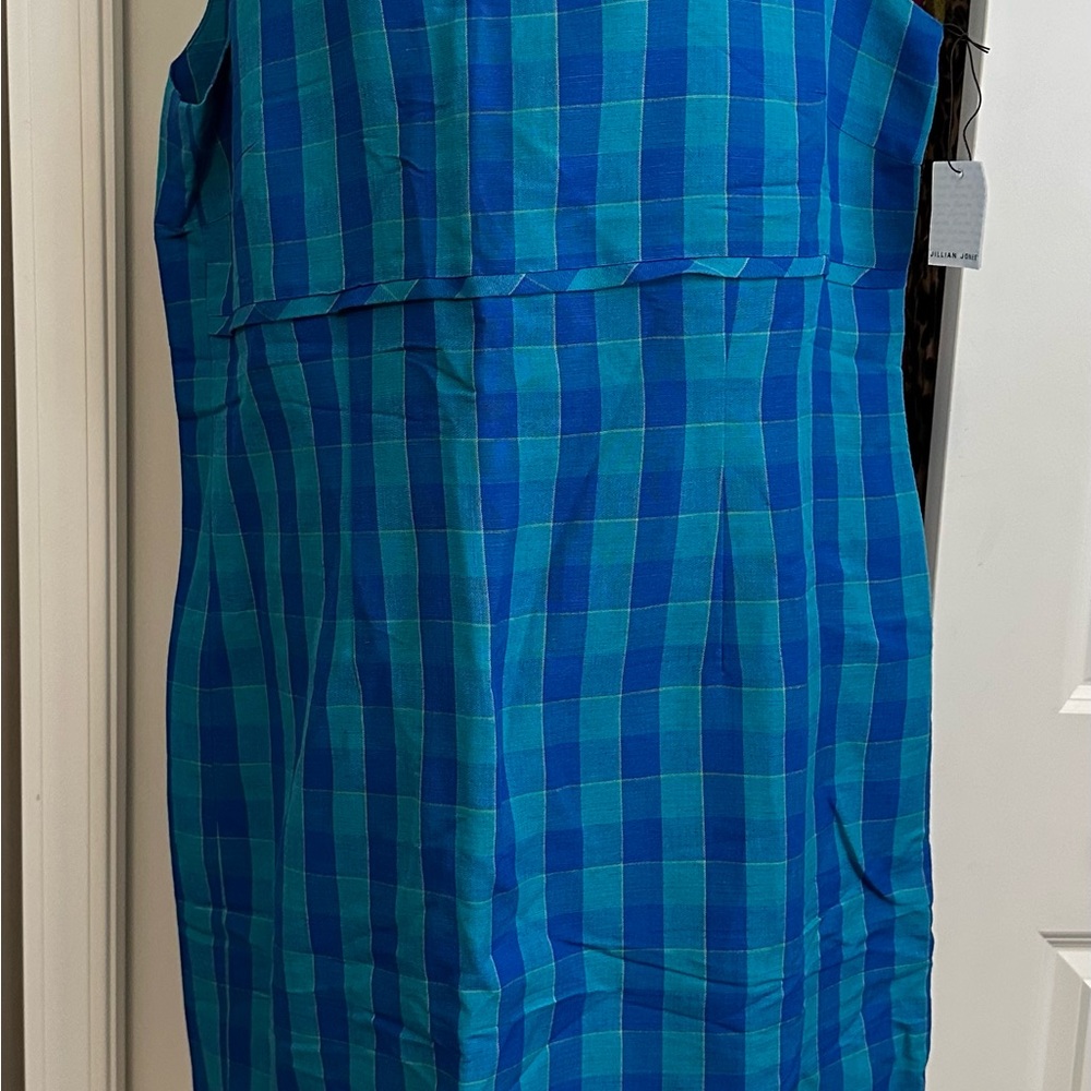 Blue Strapless Sheath Dress for Casual Occasions